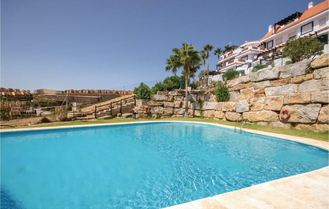 3 Bedroom Amazing Apartment In La Duquesa Castillo de Sabinillas Dış mekan fotoğraf